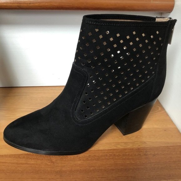 Kaari Blue Karin Ankle Boot Womens Size 9.5 Black Diamond Cut Out NEW - Picture 8 of 10